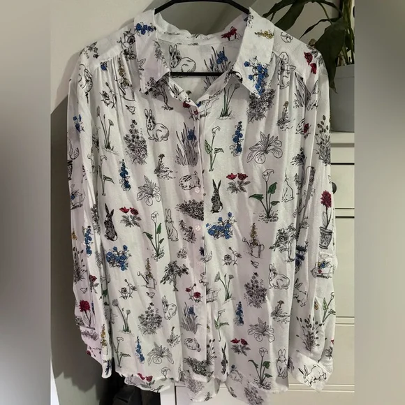 Rabbit print button down shirt - Picture 1 of 3